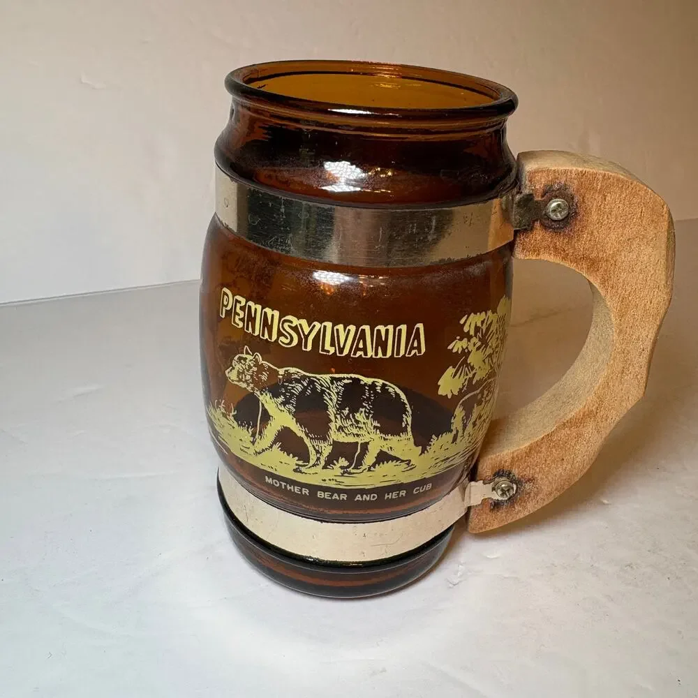 Vintage Pennsylvania Animals Bear Buck Souvenir Brown Glass Barrel Mug Wood